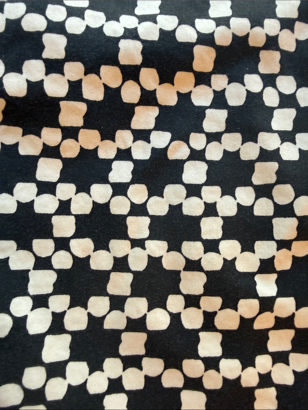 Banana Republic Dark Navy & White Geo-Print Bermuda Shorts - Picture 14 of 15